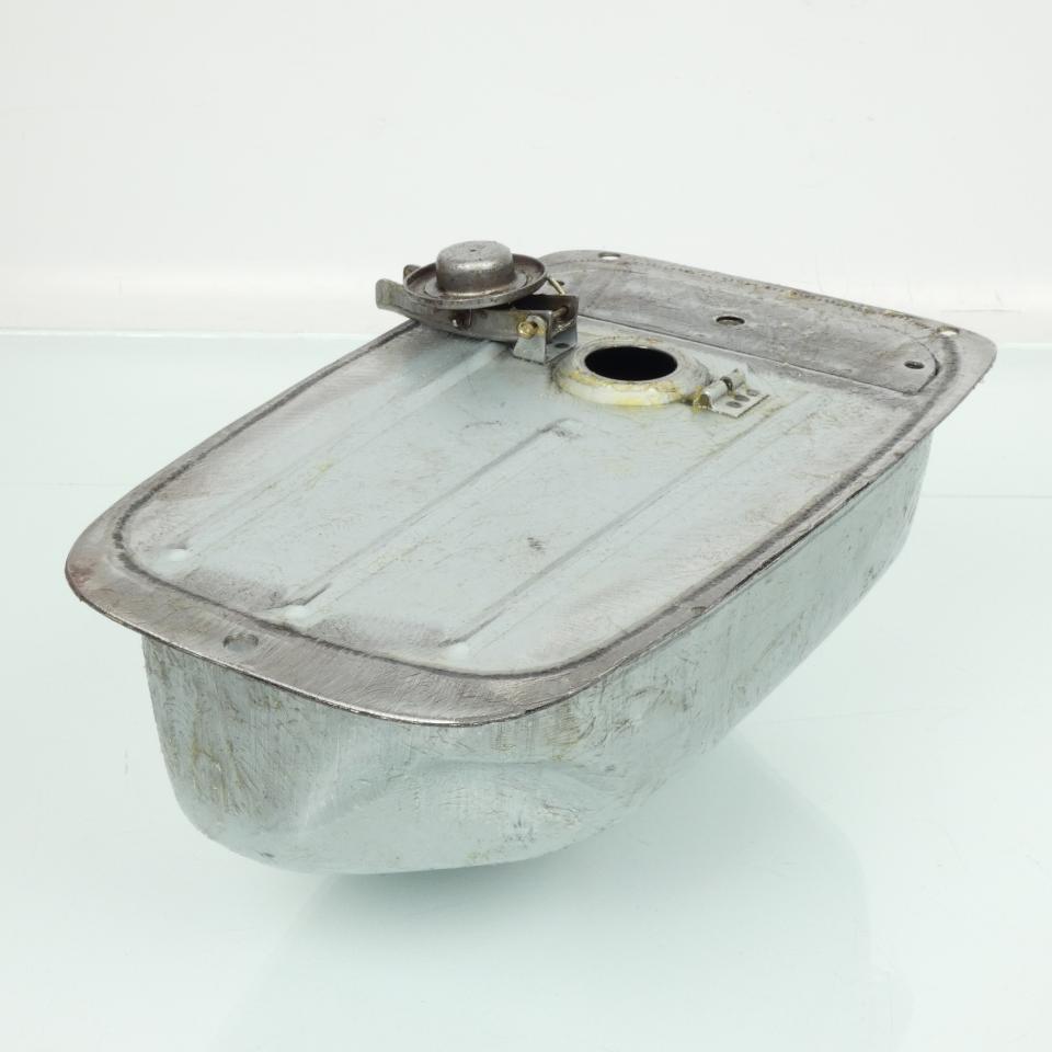Réservoir à carburant RMS pour scooter Piaggio 50 Vespa 1967 à 1982 100379 Neuf