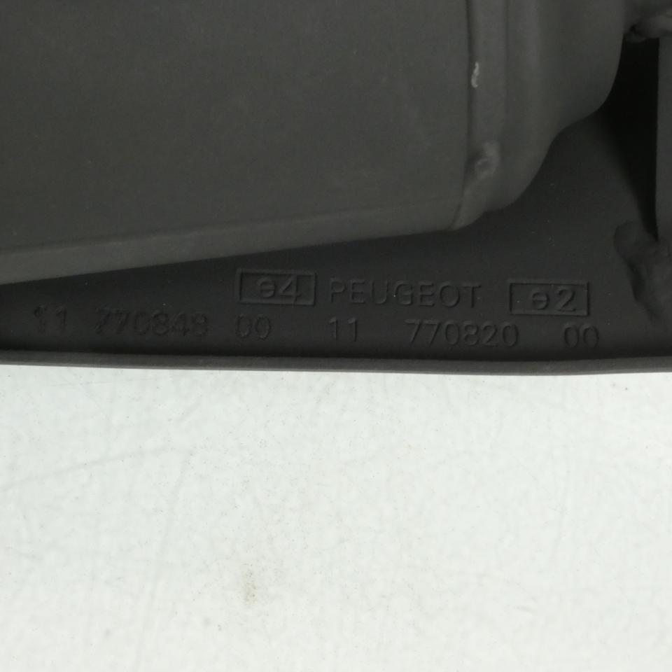 Pot échappement pour scooter Peugeot 50 Streetzone 10P 786552 11770848 11770820