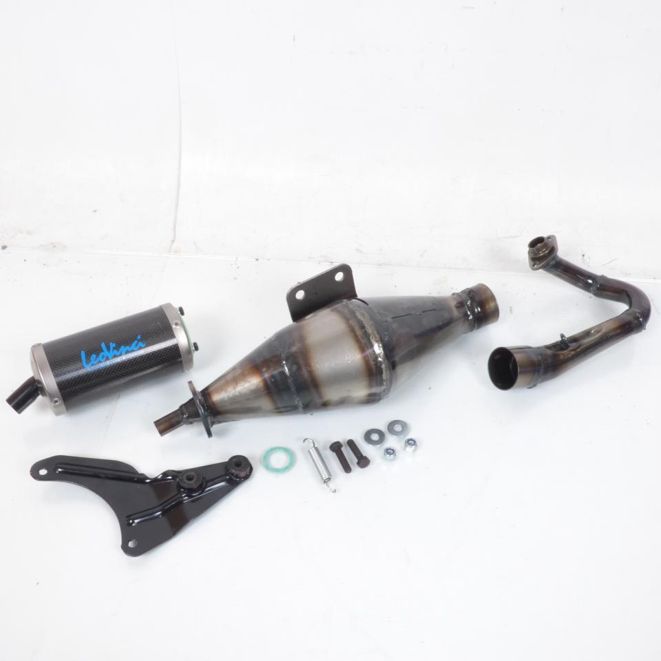 Pot d échappement Leovince pour Scooter Piaggio 50 Quartz 4239 Neuf en destockage