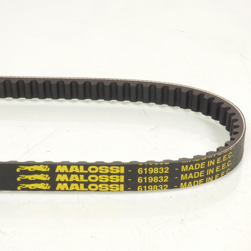 Courroie de transmission Malossi pour Scooter Honda 50 Bali 61 9832 Neuf