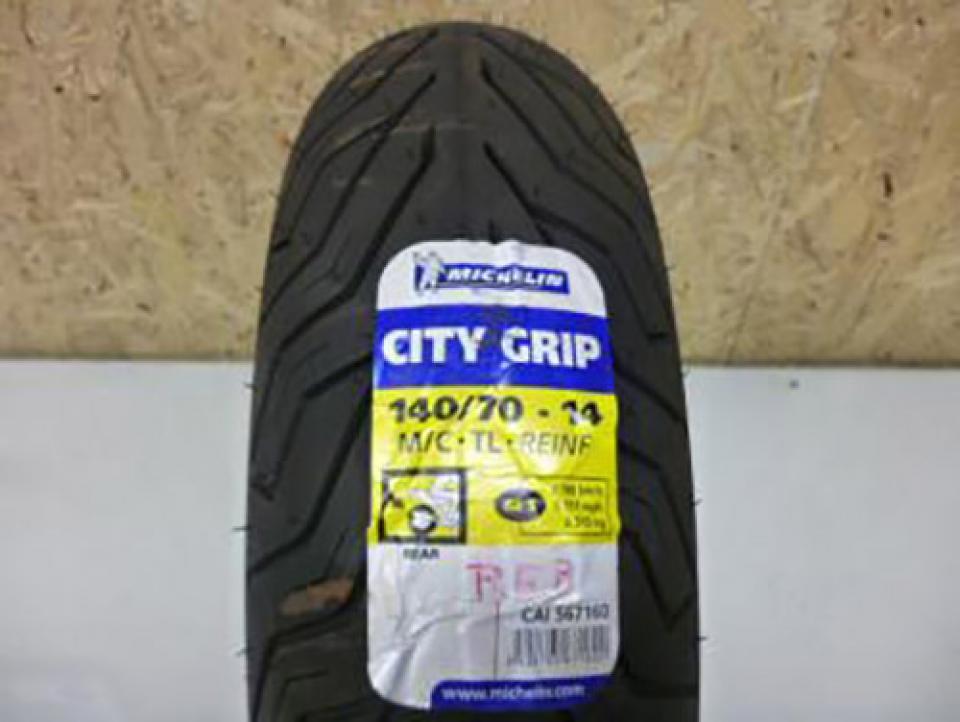 Pneu 140-70-14 Michelin pour Auto Michelin City grip 68S Neuf