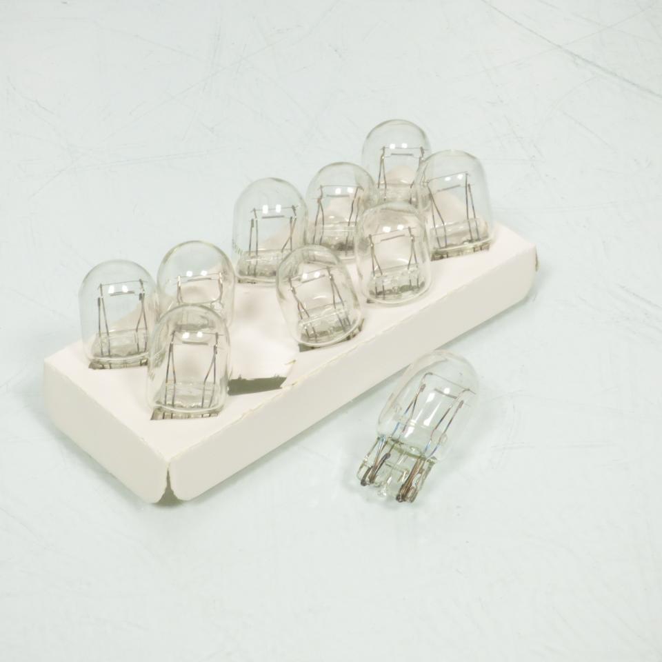 Ampoules Kyoto pour moto T20 12V 21/5W / Par 10 Neuf