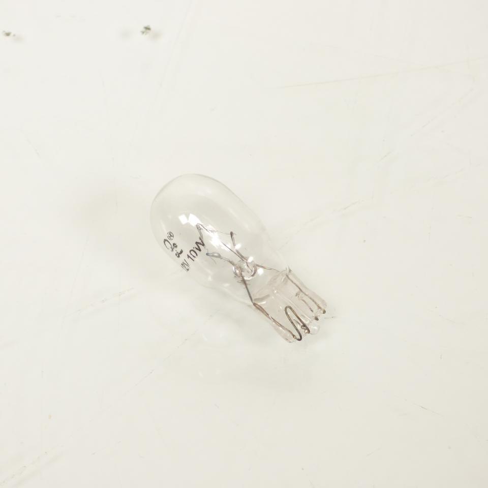 Ampoule T13 W2.1x9.5d 12V 10W pour moto Sym 125 XS-K 34905-B06-A00