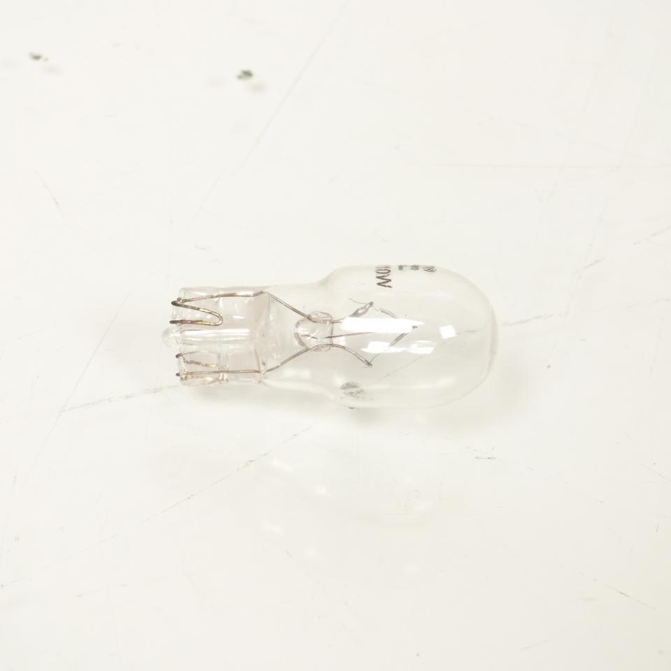 Ampoule T13 W2.1x9.5d 12V 10W pour moto Sym 125 XS-K 34905-B06-A00