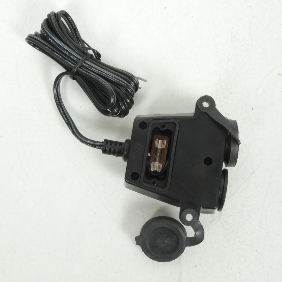 Double prise allume cigare Ø20mm 12V 10A 1.4m HEBE pour moto scooter Quad Neuf