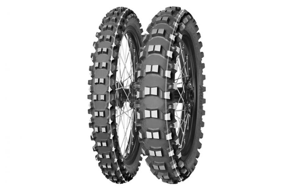 Pneu 110-90-19 Mitas pour Auto Neuf