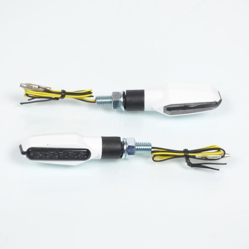 Paire de clignotant blanc à LED 12V Mad Mars pour moto scooter homologué CE