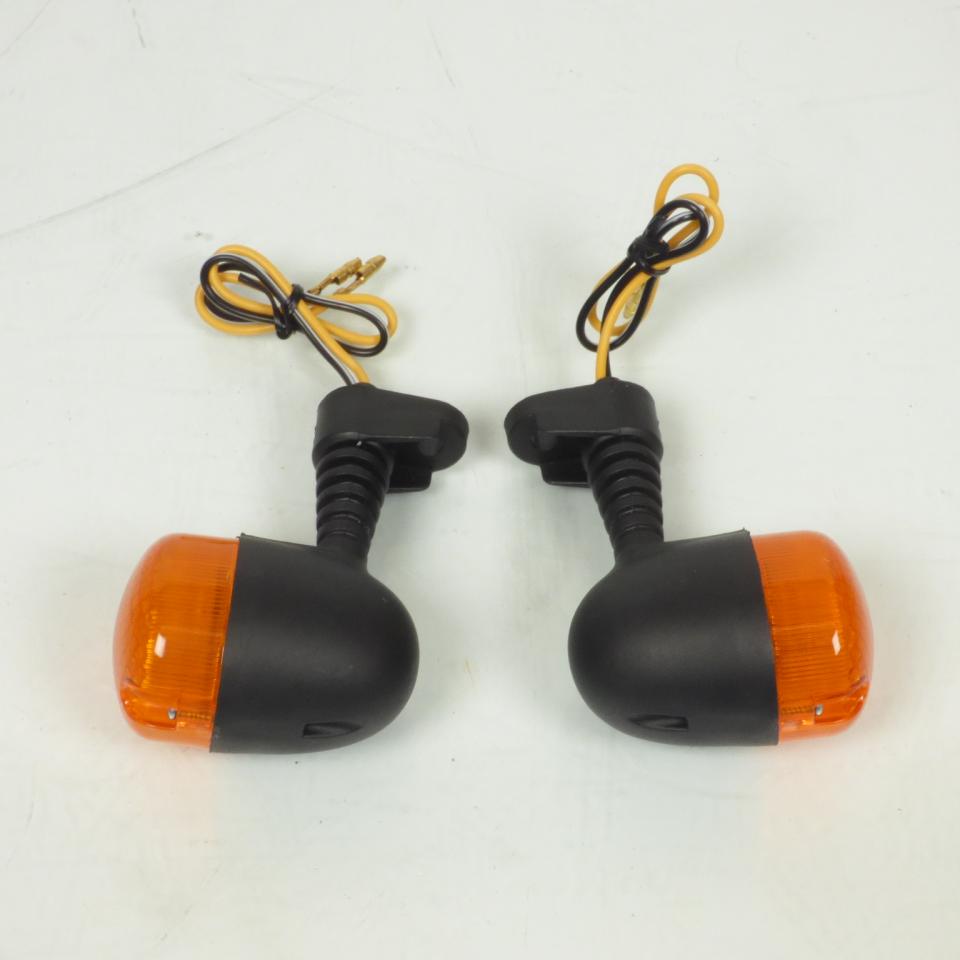 Clignotant Teknix pour scooter MBK 50 Nitro 2002 à 2012 rond orange/noir 12V 10W