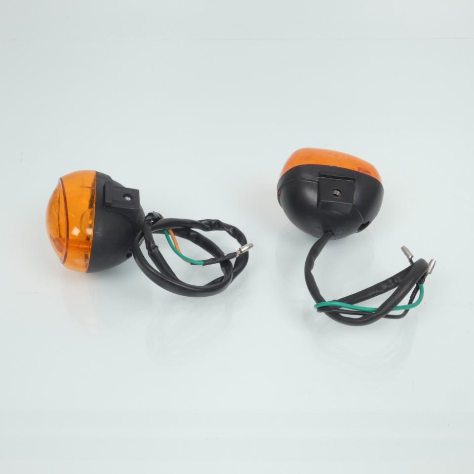 Paire de clignotant Générique à cabochon orange pour moto scooter Neuf en destockage