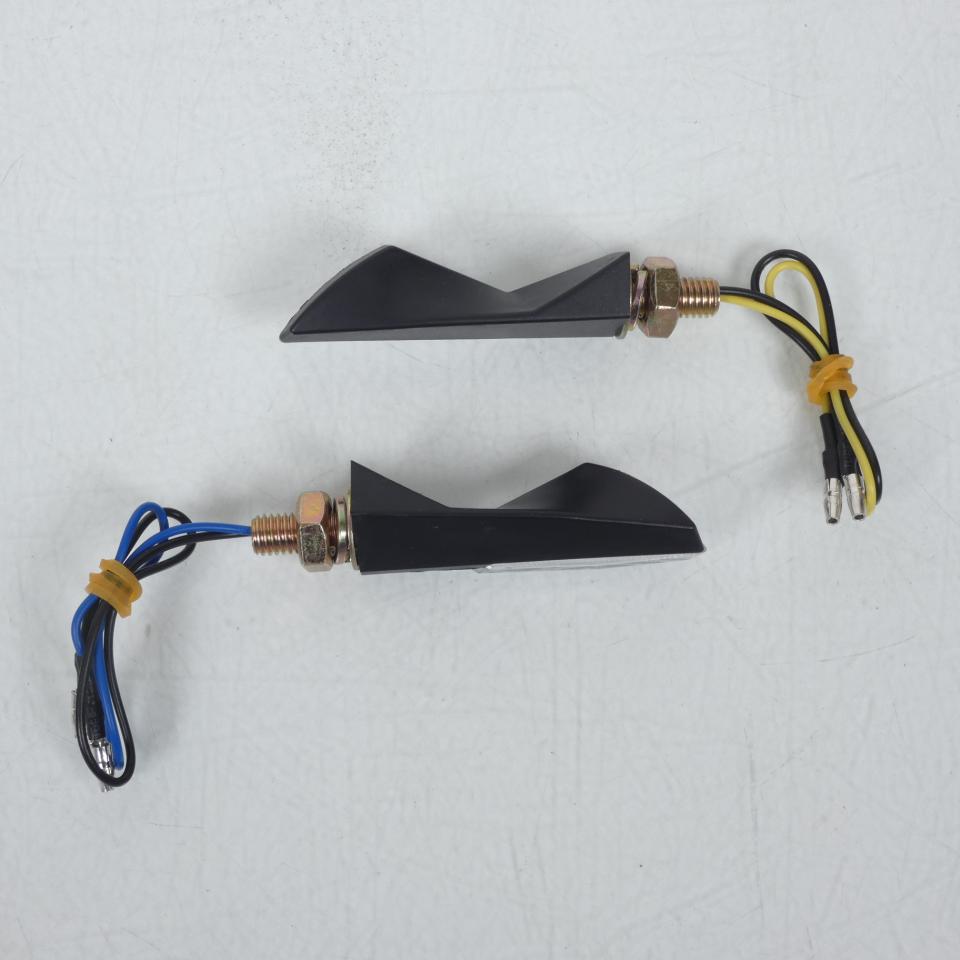 Paire de Clignotant Led 12V ZOOM Noir Chaft pour moto Triumph IN608