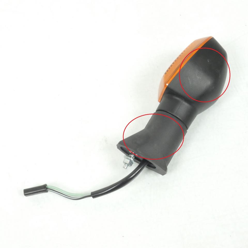 Clignotant AVD pour moto Suzuki 200 DR 2015 à 2017 08J0 35601-08J11-000 Occasion