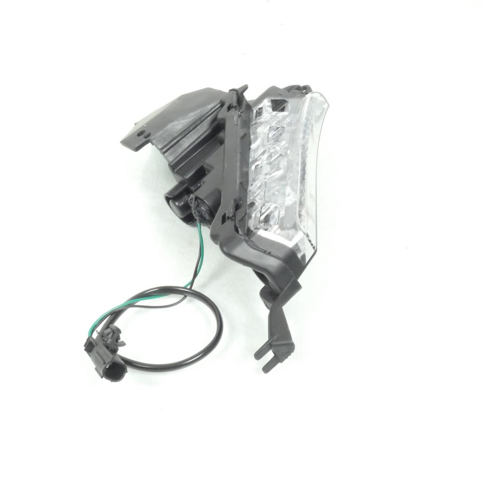 Clignotant Avant droit Leds P2R pour scooter Yamaha 560 T-Max 2020-2021 CE Neuf