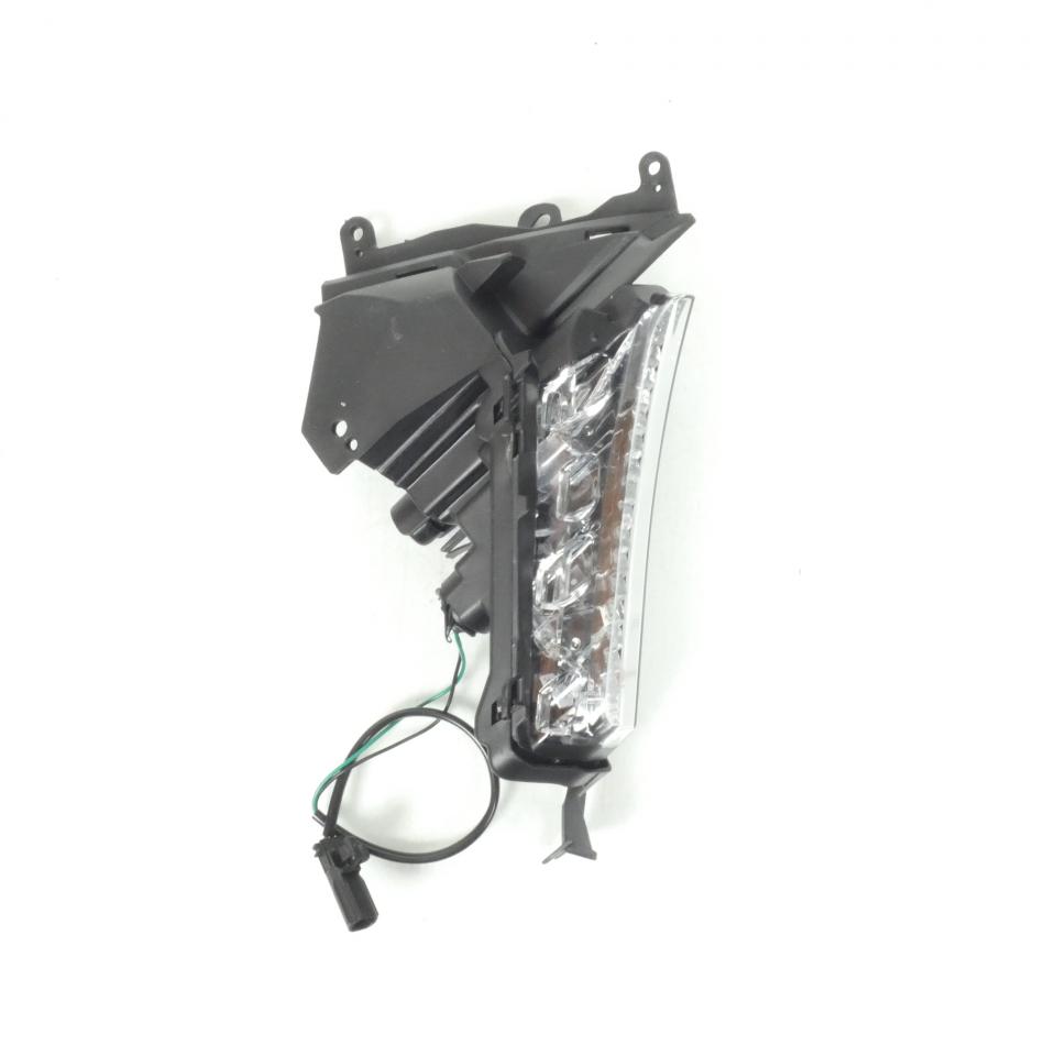 Clignotant Avant droit Leds P2R pour scooter Yamaha 560 T-Max 2020-2021 CE Neuf