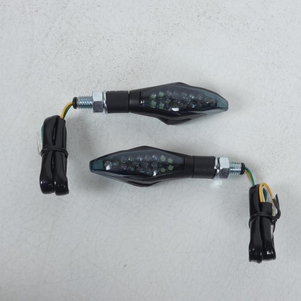 Paire de clignotant à LED noir et fumé Chaft pour moto Honda IN208