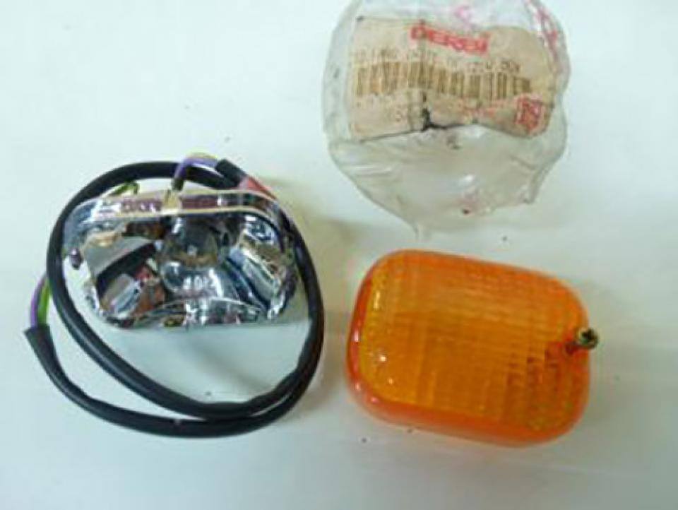 Clignotant pour Moto Derbi 50 Senda Neuf