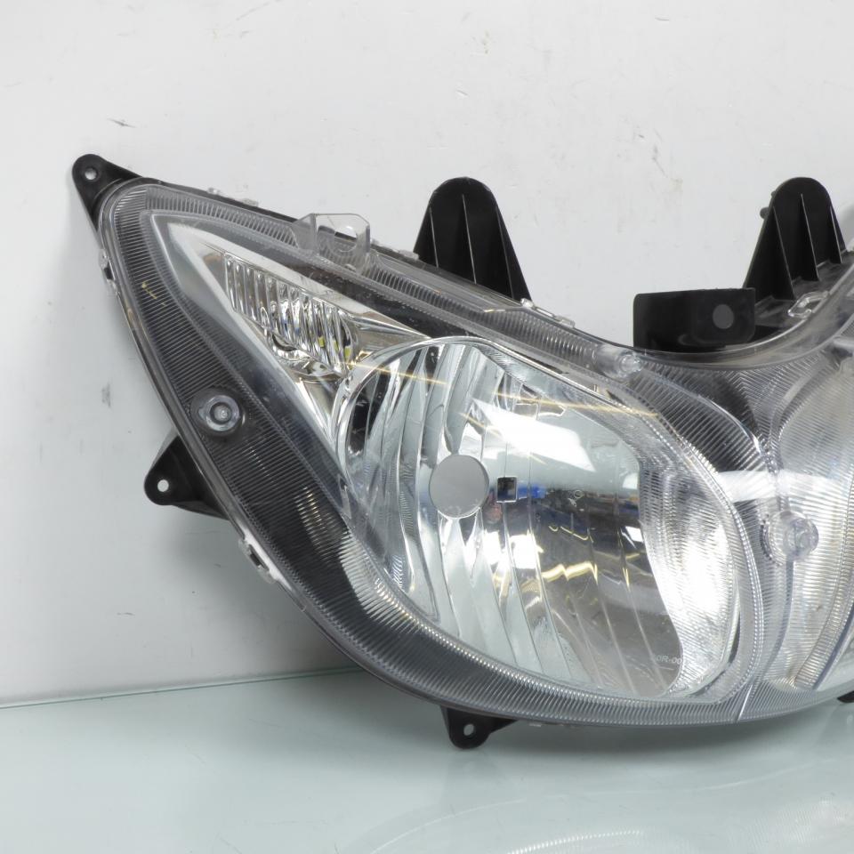 Optique avant pour scooter Suzuki 125 Burgman 2014 à 2018 90-5255B Occasion