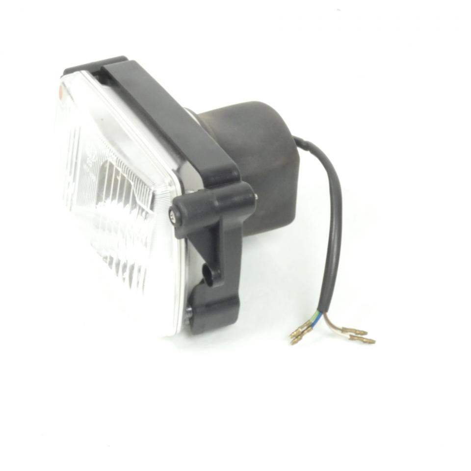 Optique avant pour scooter Peugeot 50 SX  41263 267 710518 CEV Neuf
