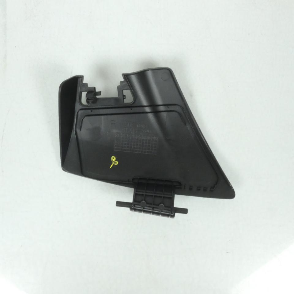 Trappe droite tablier AR pour scooter Suzuki 650 Burgman 92142-26J50 92142-26J0