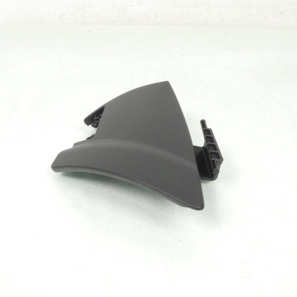 Trappe droite tablier AR pour scooter Suzuki 650 Burgman 92142-26J50 92142-26J0