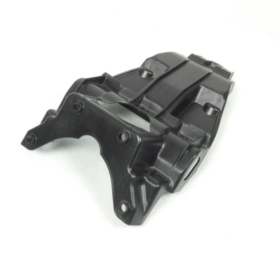 Support Intérieur bavette AR 63131-44H00 pour moto Suzuki 650 Gladius 2009-2011
