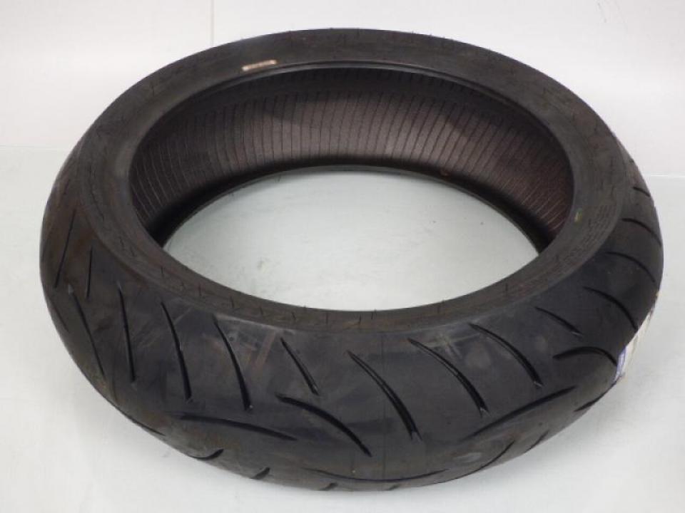 Pneu 190-50-17 Metzeler pour Auto 73W Neuf