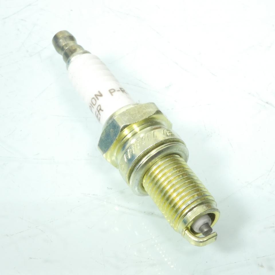 Bougie d'allumage Champion pour moto P-RA7HC Neuf