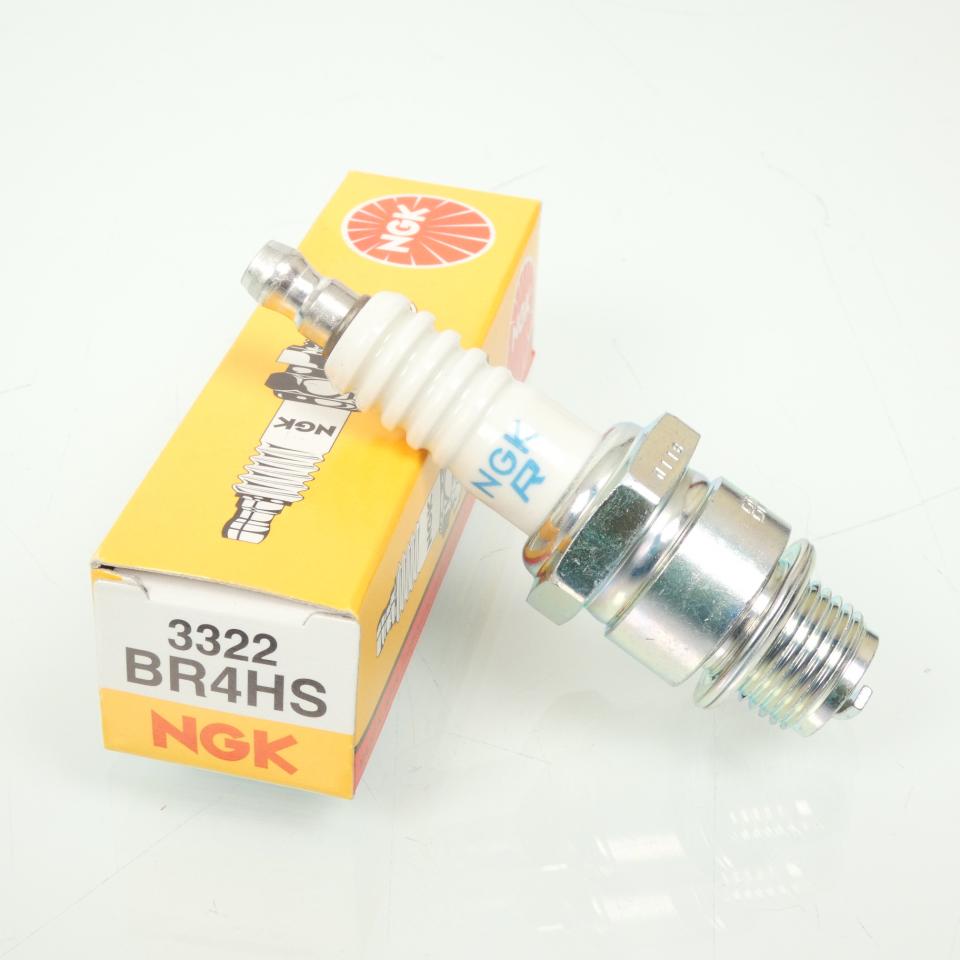 Bougie d'allumage NGK pour moto BR4HS / 3322 Neuf