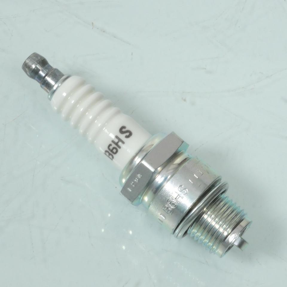 Bougie d'allumage NGK pour Moto ROYAL ENFIELD 50 SUNNY Neuf