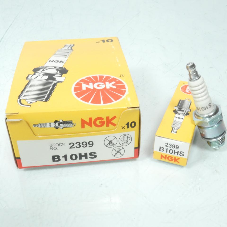 Bougie d'allumage NGK pour Moto Derbi 50 GPR Racing Après 1997 B10HS / 2399 / Par 10 Neuf