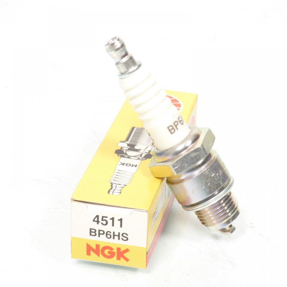 Bougie d'allumage NGK pour Scooter Italjet 50 Cruise Neuf