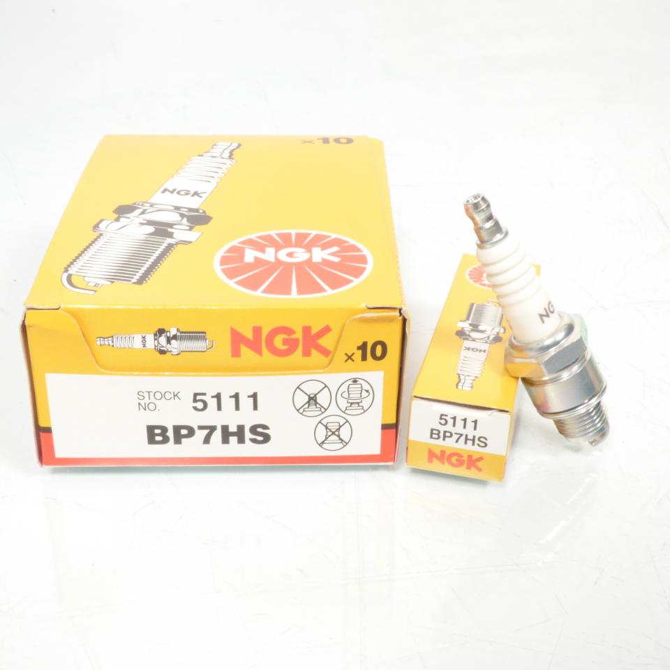 Bougie d'allumage NGK pour Quad Adly 50 Fox 1994 à 2007 BP7HS / 5111 Neuf