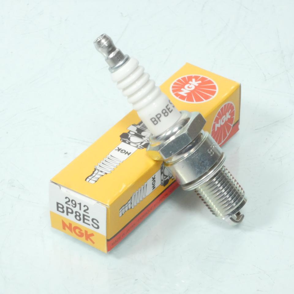 Bougie d'allumage NGK pour Moto Moto Guzzi 350 V35 Iii Après 1985 BP8ES / 2912 / Par 10 Neuf