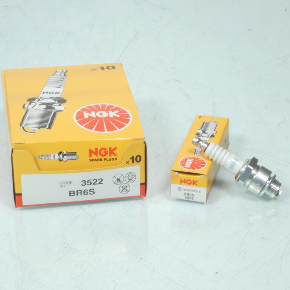 Bougie d'allumage NGK pour moto BR6S / 3522 / Par 10 Neuf