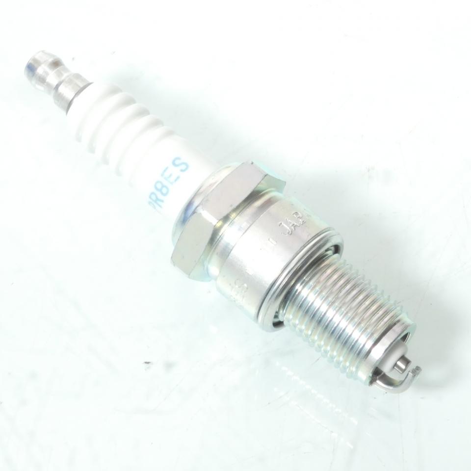 Bougie d'allumage NGK pour Moto Moto Guzzi 1000 Quota I.E. Après 1992 BPR8ES / 3923 Neuf