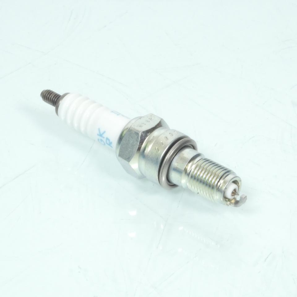 Bougie d'allumage NGK pour Moto Honda 1000 CB1000R 2008 à 2016 IMR9C-9HES / 5766 Neuf