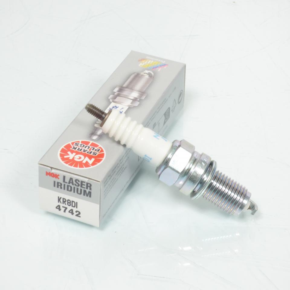 Bougie d'allumage NGK pour KTM 990 Supermoto 2008 à 2010 KR8DI / 4742 Par 4 Neuf