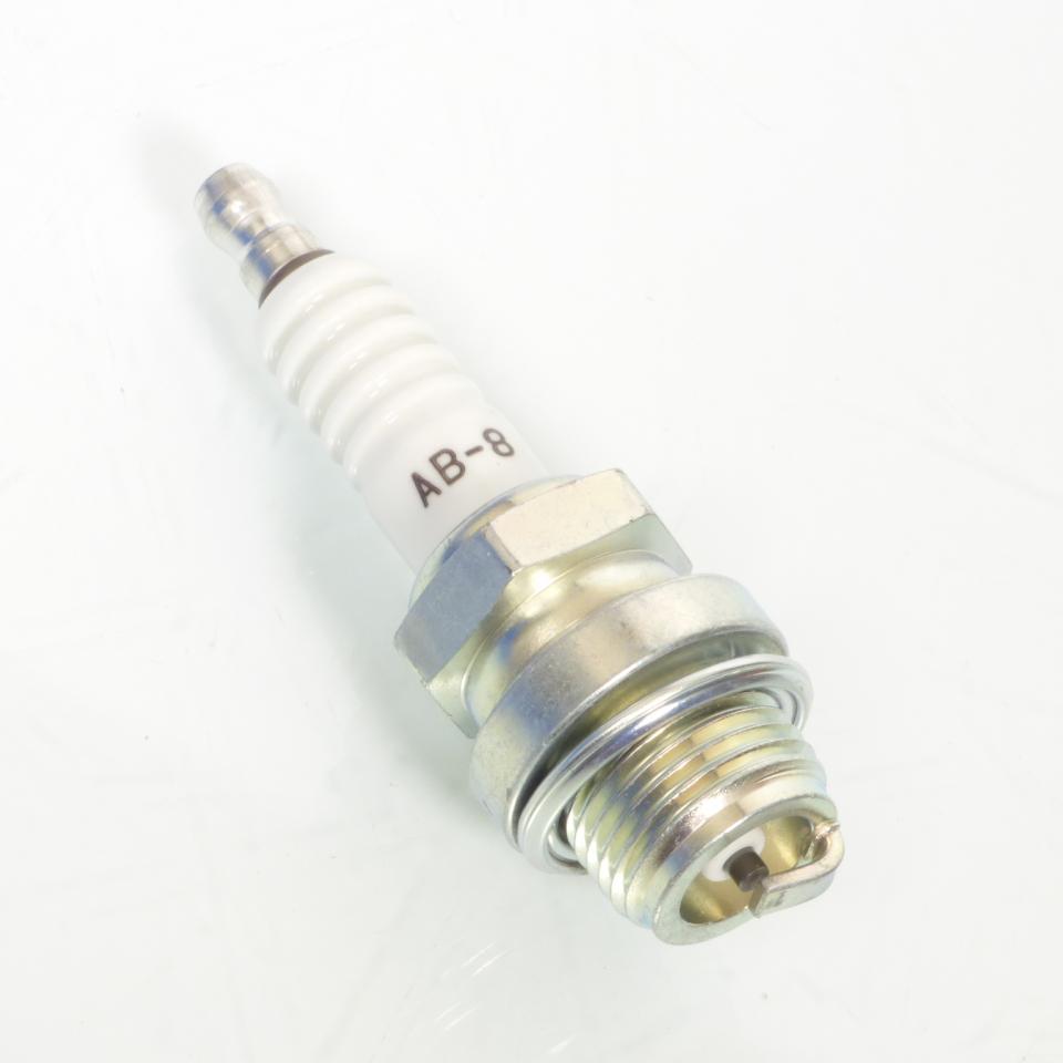 Bougie d'allumage NGK pour moto AB-8 / 7909 Neuf
