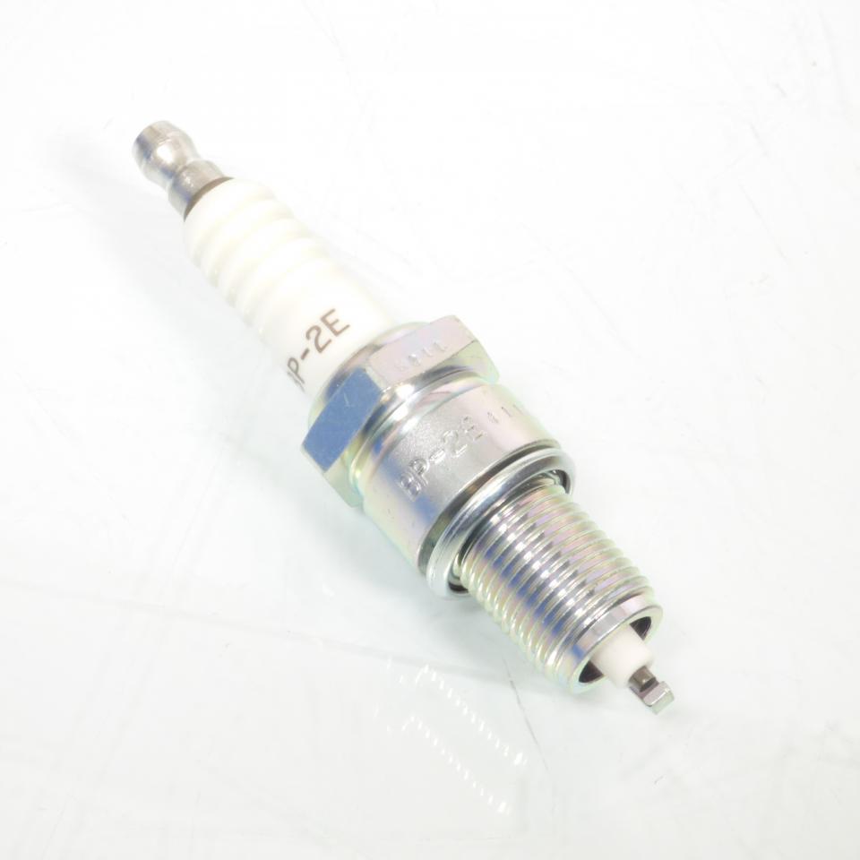 Bougie d'allumage NGK pour moto BP-2E / 5411 Neuf