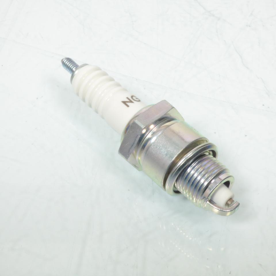 Bougie d'allumage NGK pour moto BP4HA / 3511 / par 10 Neuf