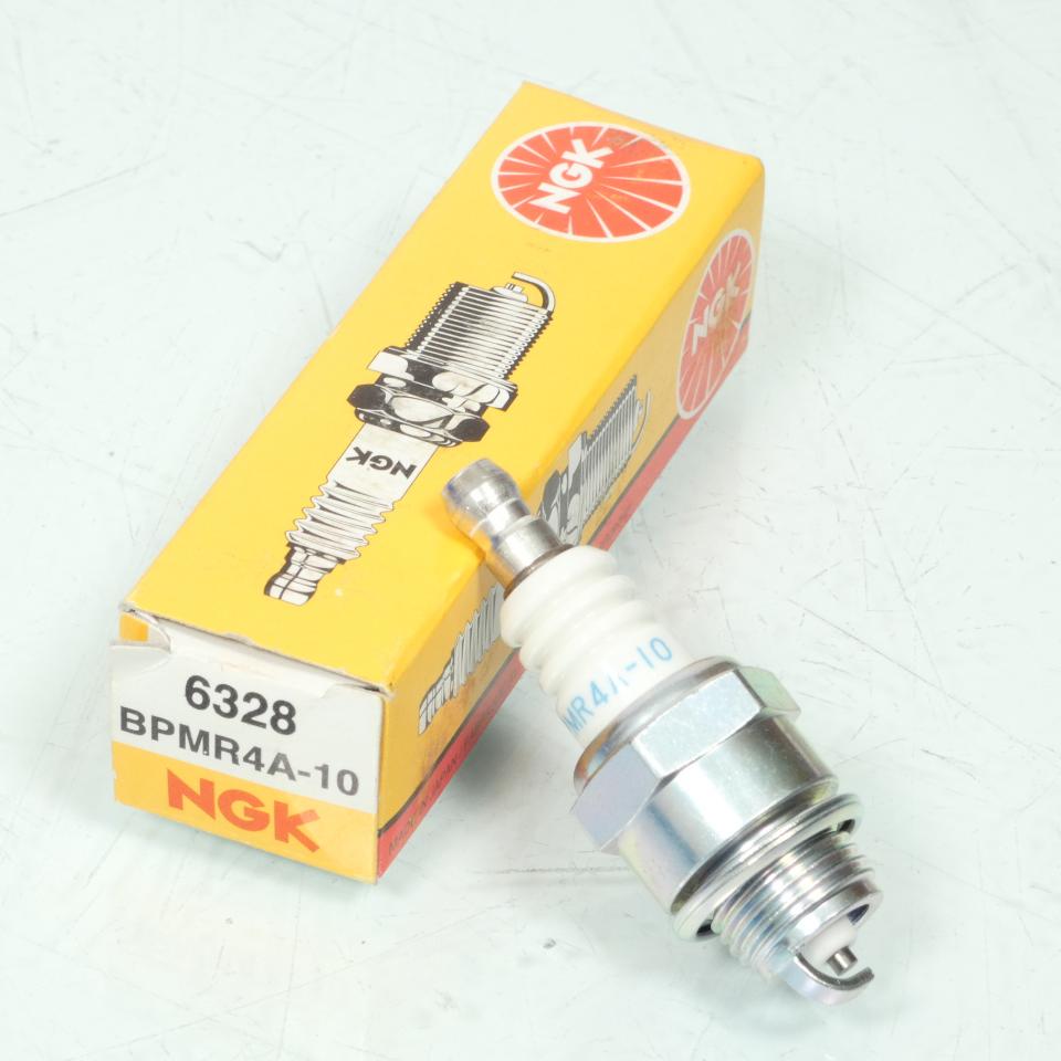 Bougie d'allumage NGK pour moto BPMR4A-10 Neuf