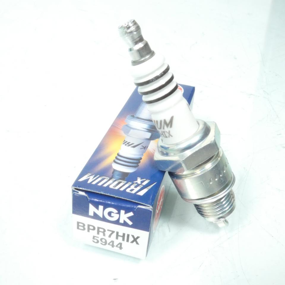 Bougie d'allumage NGK pour Quad Barossa 100 Python 2003 à 2004 BPR7HIX / 5944 / Par 4 Neuf