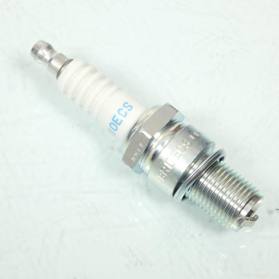 Bougie d'allumage NGK pour moto BR10ECS / 5880 Neuf
