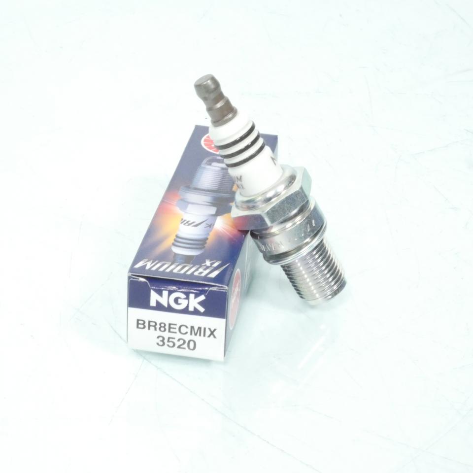 Bougie d'allumage NGK pour Moto KTM 250 Exc 2T 1998 à 2009 BR8ECMIX / 3520 / Par 4 Neuf