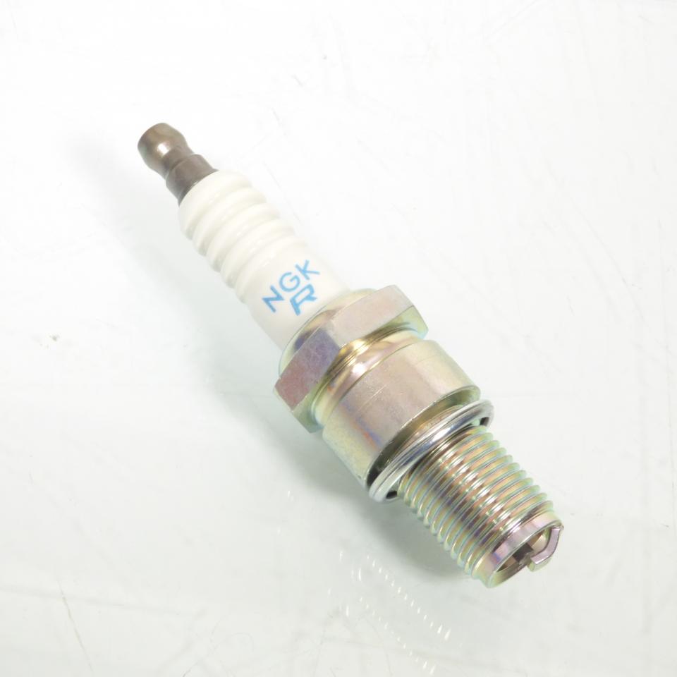 Bougie d'allumage NGK pour moto BR9ECS-5 / 6669 Neuf