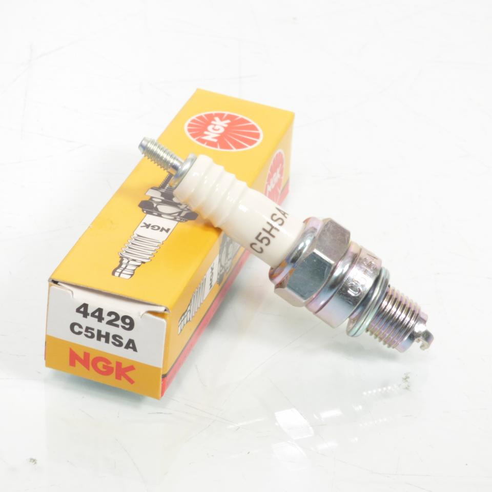 Bougie d'allumage NGK pour moto C5HSA / 4429 Neuf