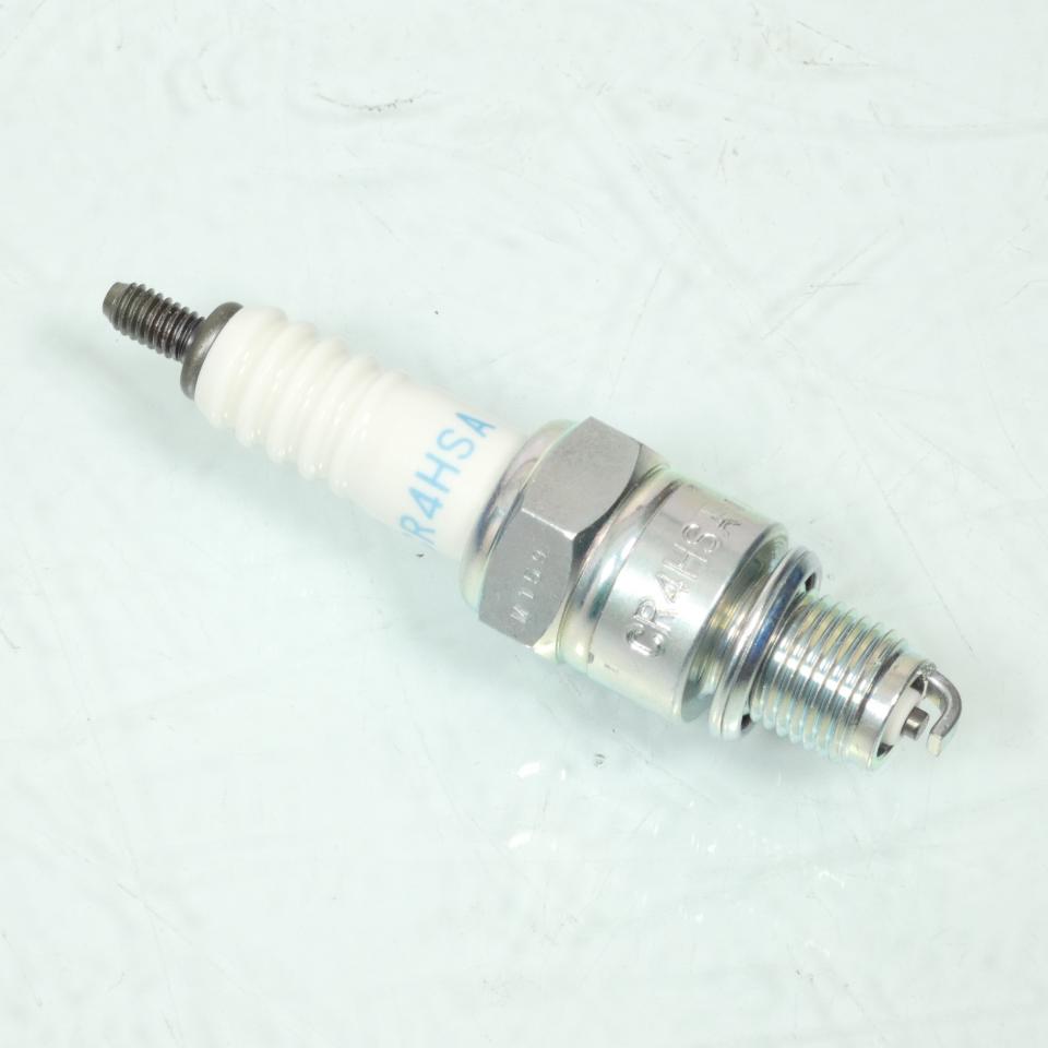 Bougie d'allumage NGK pour moto CR4HSA / 2430 Neuf