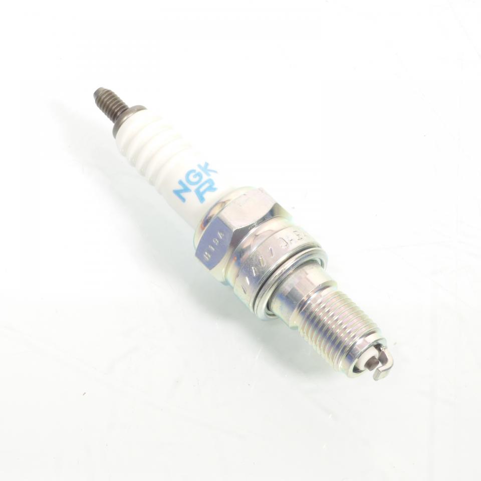 Bougie d'allumage NGK pour moto CR5EH-9 / 6689 Neuf