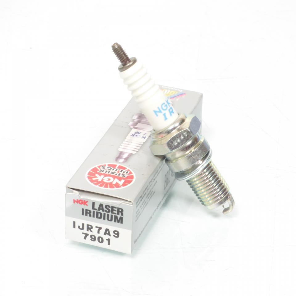 Bougie d'allumage NGK pour quad Honda 500 TRX FA 2001 à 2012 IJR7A9 / 7901 Neuf