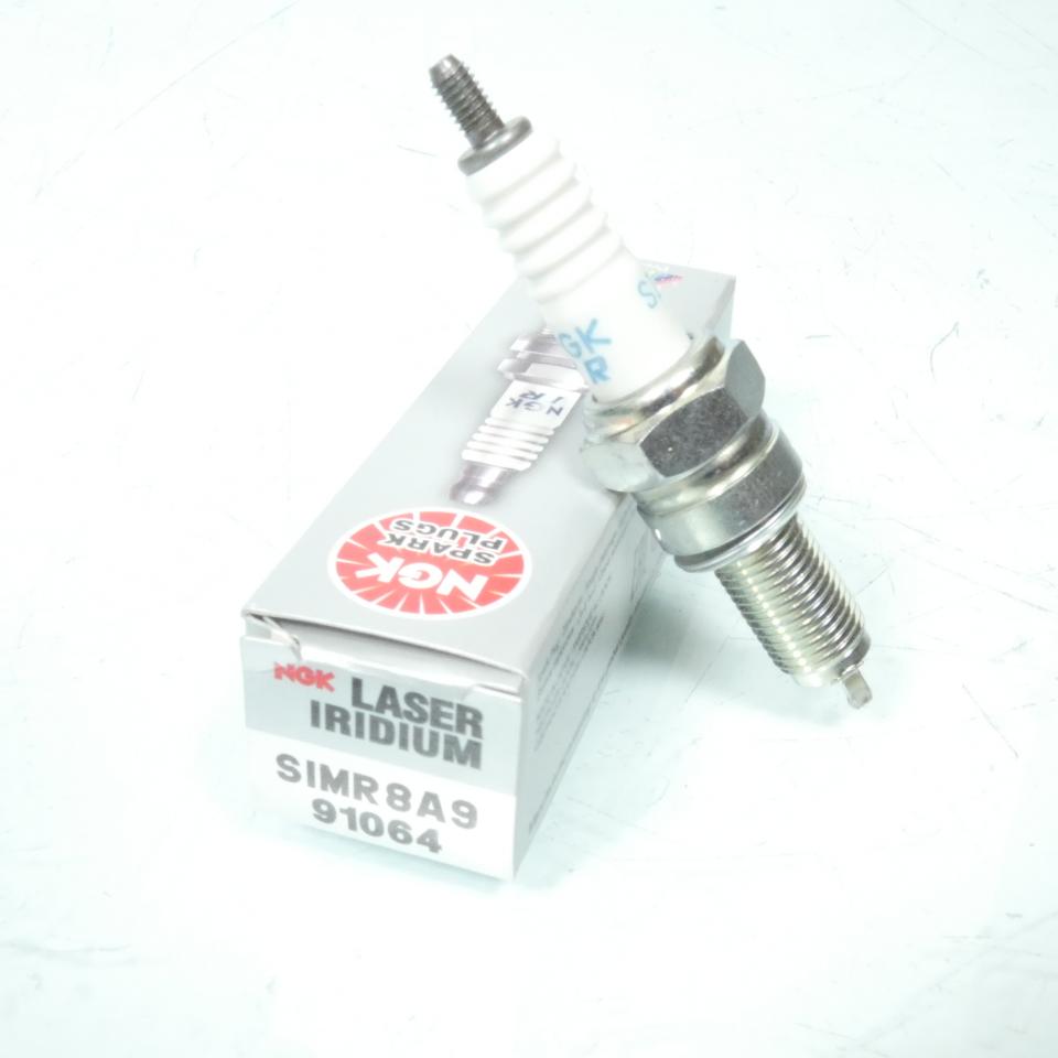 Bougie d'allumage NGK pour moto Honda 250 Cbr R Abs 2011 à 2013 SIMR8A9 / 91064 / Par 4 Neuf