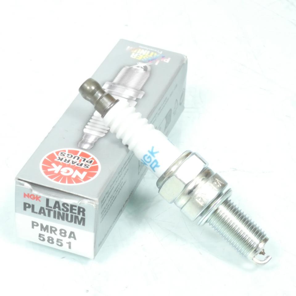 Bougie d'allumage NGK pour scooter Aprilia 250 Scarabeo 2006 à 2020 PMR8A / 5851 Neuf